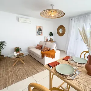  Séjour chez l'habitant Ste Marguerite Elegant T2 Avec Terrasse